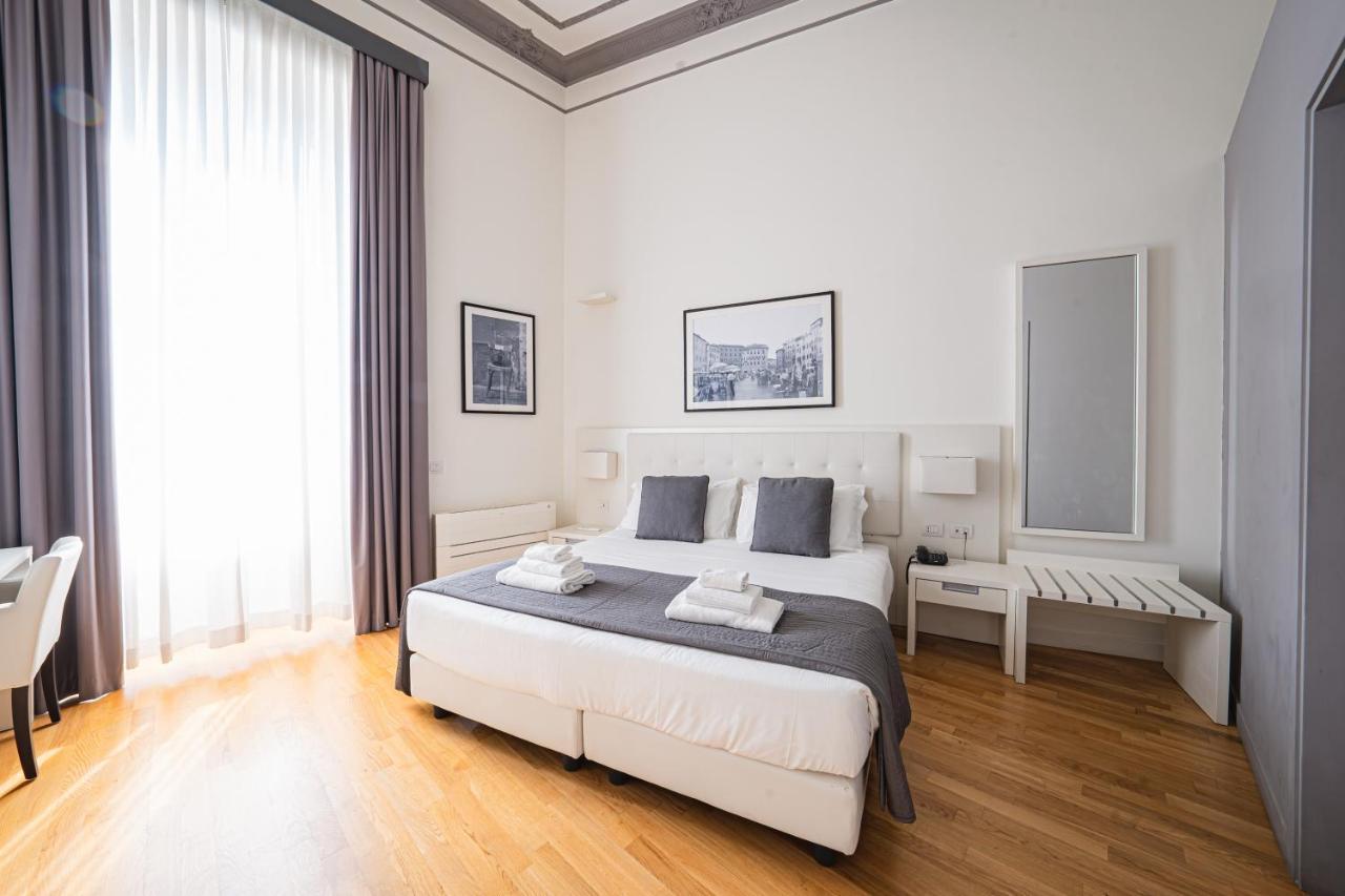Hotel Capitals Luxury River Rzym Zewnętrze zdjęcie