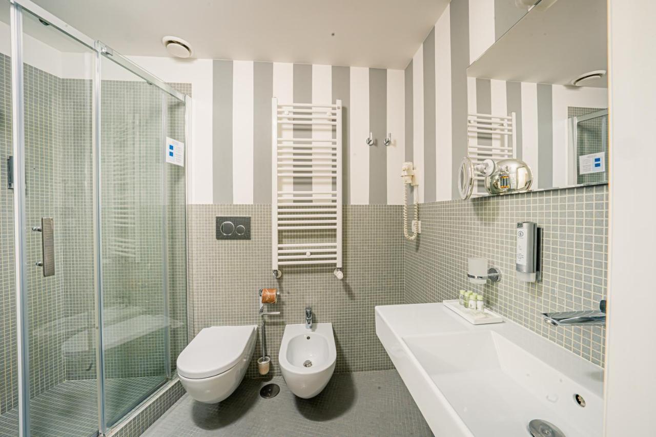 Hotel Capitals Luxury River Rzym Zewnętrze zdjęcie